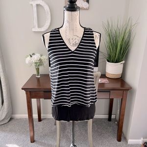 White House/Black Market Tank Top